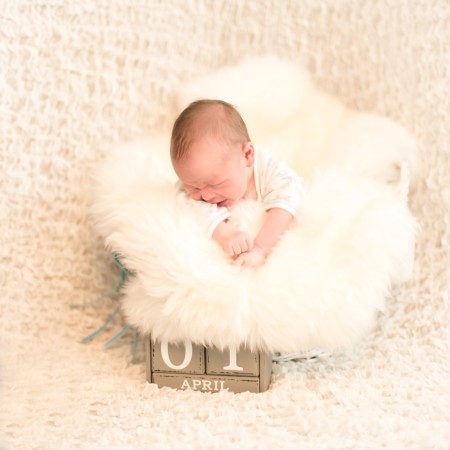 Baby Fotoshooting Familie Neugeborene Bilifotos ch Joel Baby