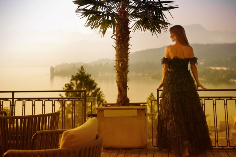 beauty fotoshooting im hotel montana luzern mit biljana bili wechsler modell set cards shooting sonnenaufgang